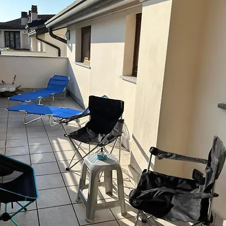 Apartmán Oasi Sole Laghi With Pool